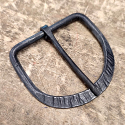 Hand-forged buckle of iron