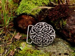 Celtic knot buckle