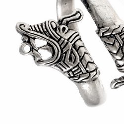 Dragon head finger ring - detail