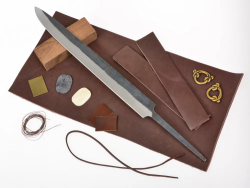 Seax kit with high-carbon steel blade