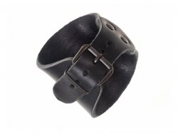 Leather bracelet - buckle closure