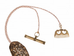 Viking chain in use