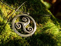Celtic pendant with triskelion