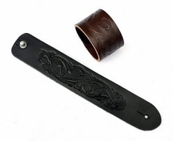 Leather Wristband in 4 cm - Arabesque