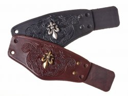 Armguards Fleur de Lys