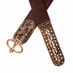 Avar leather belt with strap end