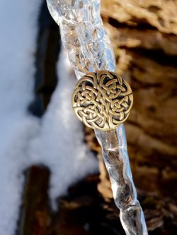 Celtic finger ring