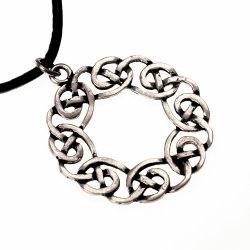 Celtic knot work pendant - silver