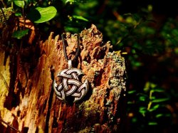 Celtic triad in nature