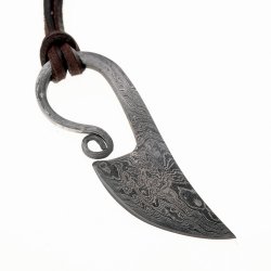 Damascus steel finger knife