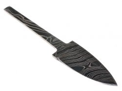 Damascus steel knife blade