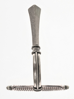 Germanische Armbrustfibel - Oben