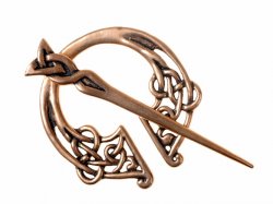 Celtic ring brooch - bronze