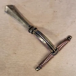Germanic crossbow brooch - bronze