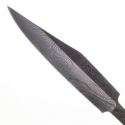 Damascus steel knife blade