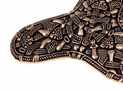 Trefoil brooch replica - detail