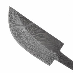 Short Blade of damascus steel