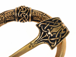 Kostivere ring brooch - detail