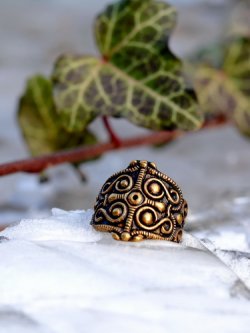 Celtic finger ring replica