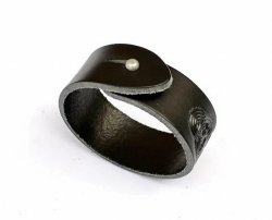 Armband aus Leder - geschlossen