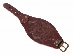Celtic leather bracelet - brown 