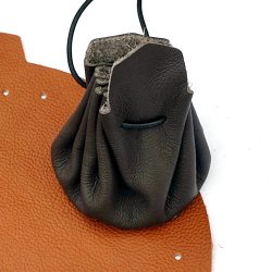 Leather bag - closed