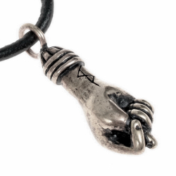 Roman Mano Fico Amulet - silver