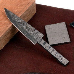 Damascus knife blade
