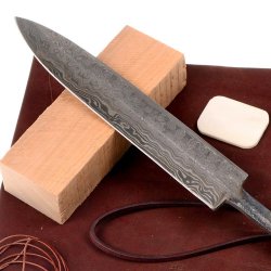 Damascus knife blade