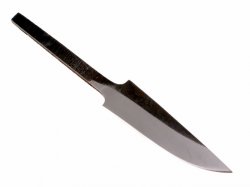 Pointy carbon steel knife blade 