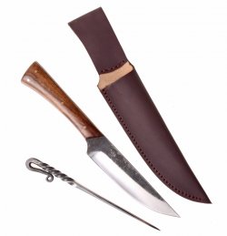 Mittelalterliches Messer mit Dorn