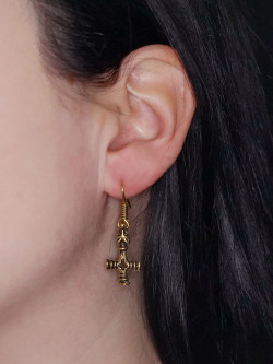 Viking earrings in use