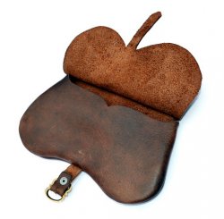 Medieval kidney pouch - inside