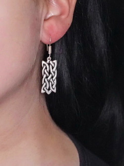 Celtic knot earrings in use