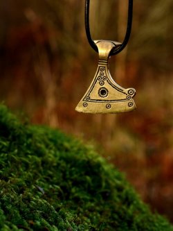 Viking axe amulet replica