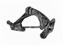 Antik fibula - original find