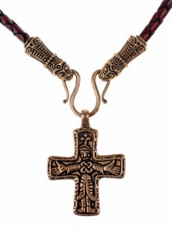 Necklace with Viking crucifix