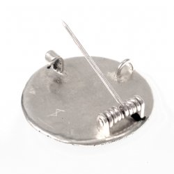 Viking brooch - needle construction