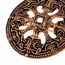 viking dic brooch replica - detail