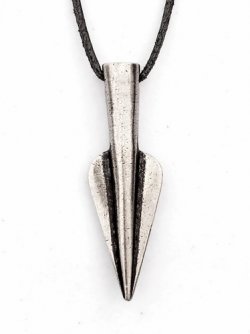 Celtic spear pendant - silver