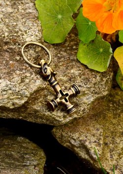 Thor's Hammer Key Ring Holder