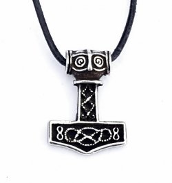 Mjoelnir-Pendant with leather cord