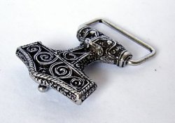 Thor's hammer buckle