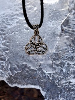 Charm with Celtic triquetra