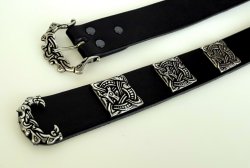 Viking belt in Ringerike style - details