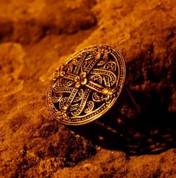 Viking Disc Brooch replica 