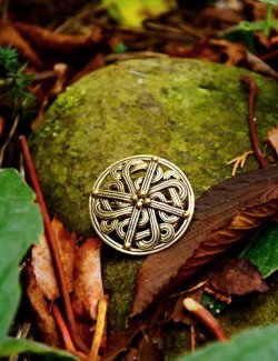 Viking Disc Brooch replica