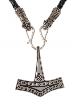 Viking necklace - detail