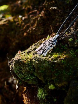 Raven amulet of the Viking age