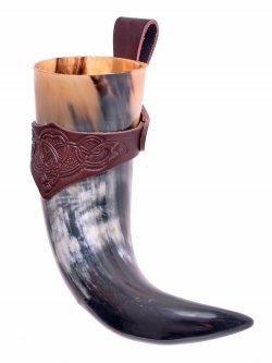 Drinking horn in large size